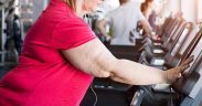 elhízott nő fitneszteremben
